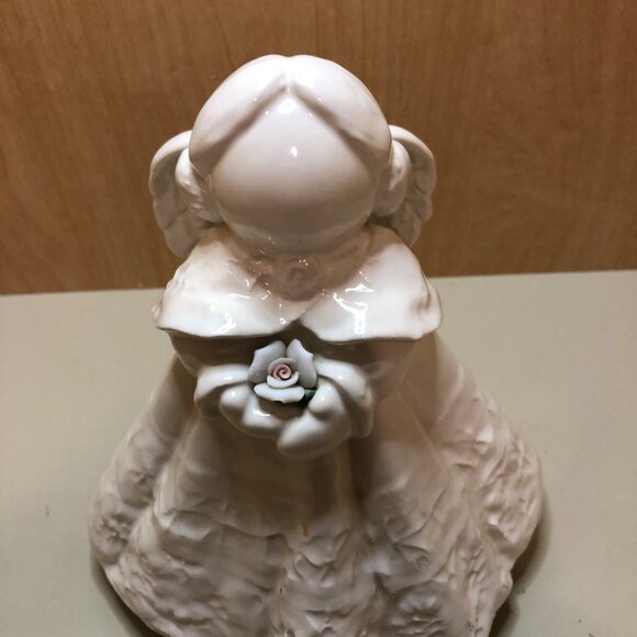 Ceramic Faceless Angel Figurine with Rose in Hands 10" - Picture 2 of 10